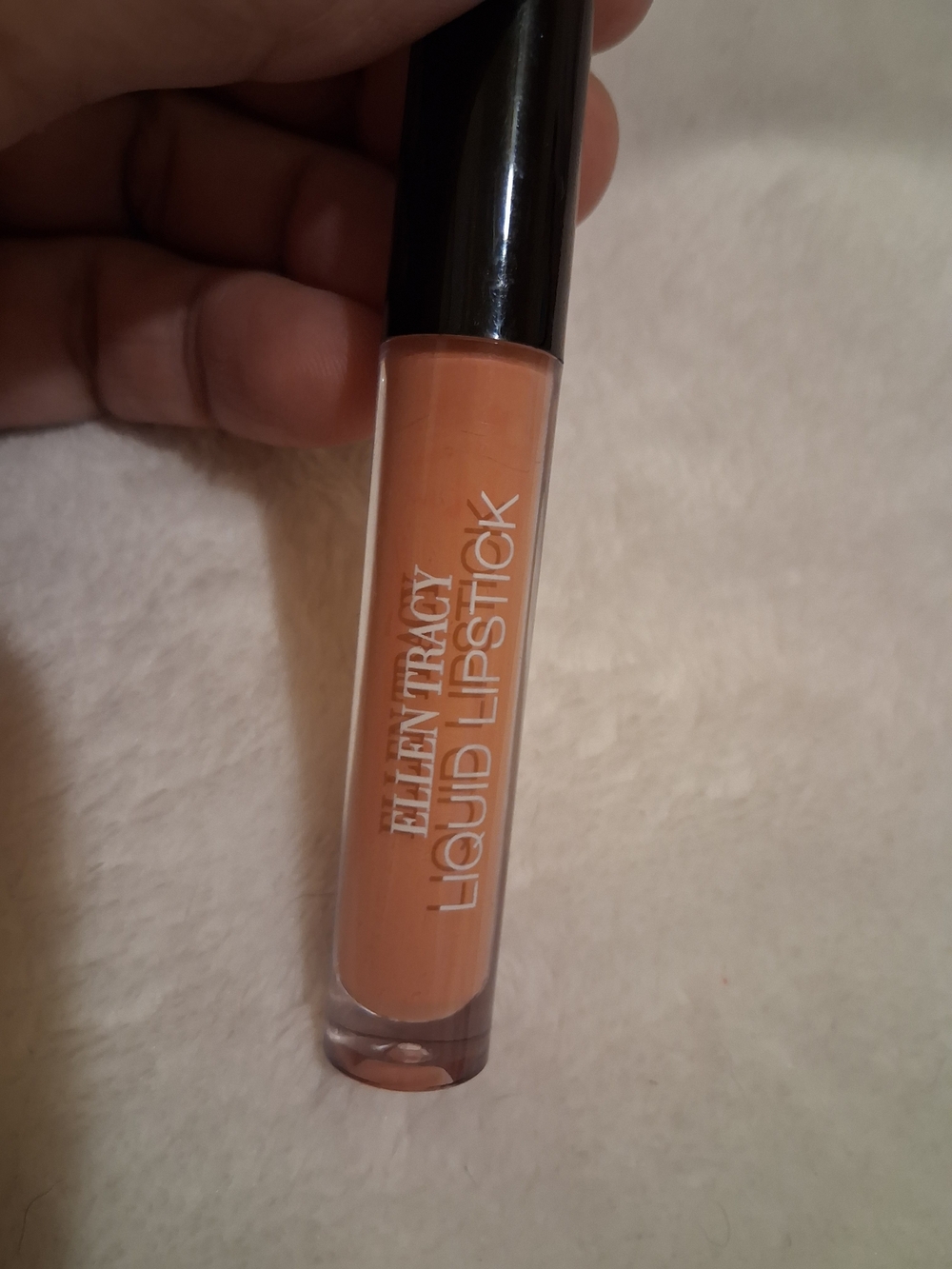 Ellen Tracy Peach Nude Liquid Lipstick - Creamy Peach Shade